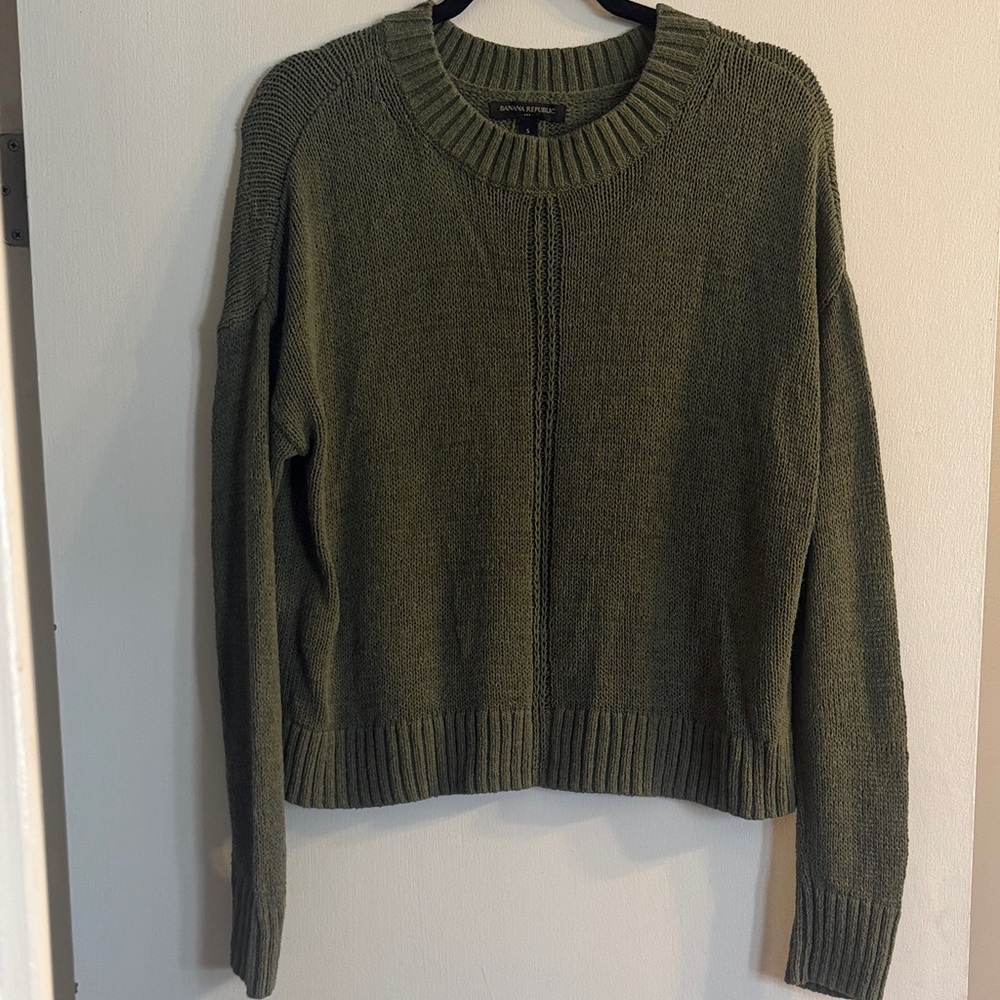 Banana Republic Forest Green Crew Neck Sweater